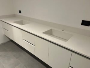 Muebles de baño diseñados a la medida - Muebles Cruz Nazir (18)