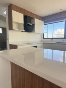 Diseño de cocina personalizada - marzo 2026 (13)