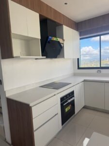 Diseño de cocina personalizada - marzo 2026 (8)